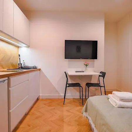 Citystay Przytulne W Sercu Miasta Apartament *